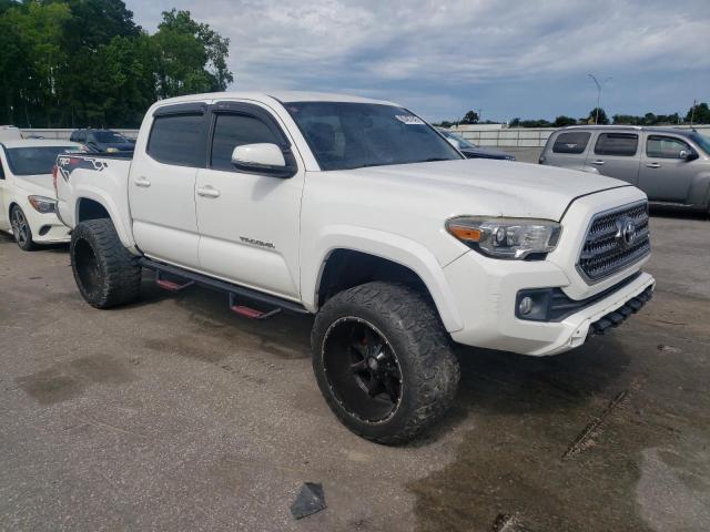 Pickups TOYOTA TACOMA 2017 White