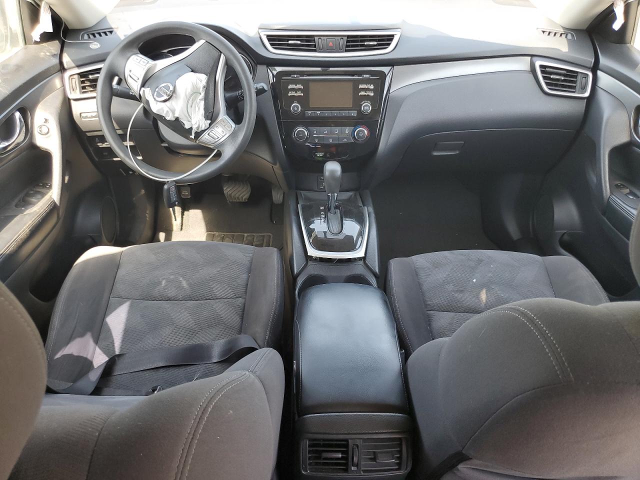 KNMAT2MT0GP639864 NISSAN ROGUE 2016