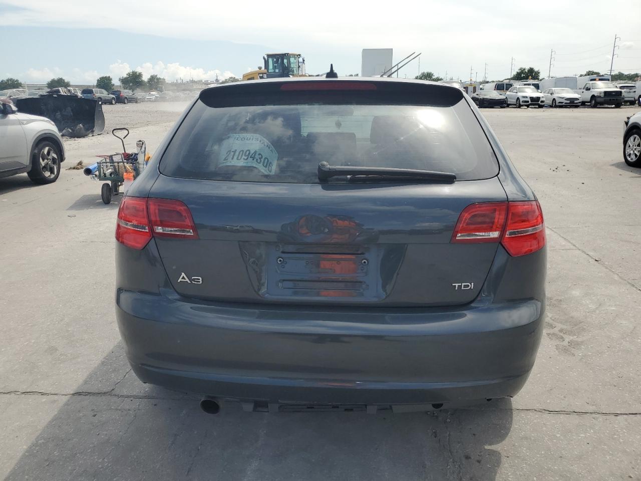 2012 Audi A3 Premium VIN: WAUBJAFM8CA100672 Lot: 62847225