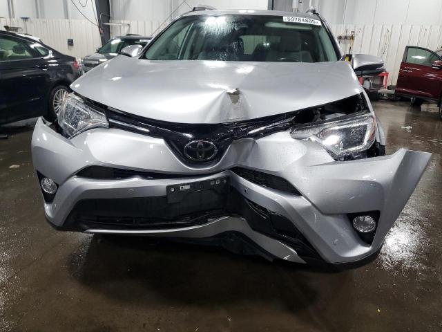  TOYOTA RAV4 2016 Srebrny