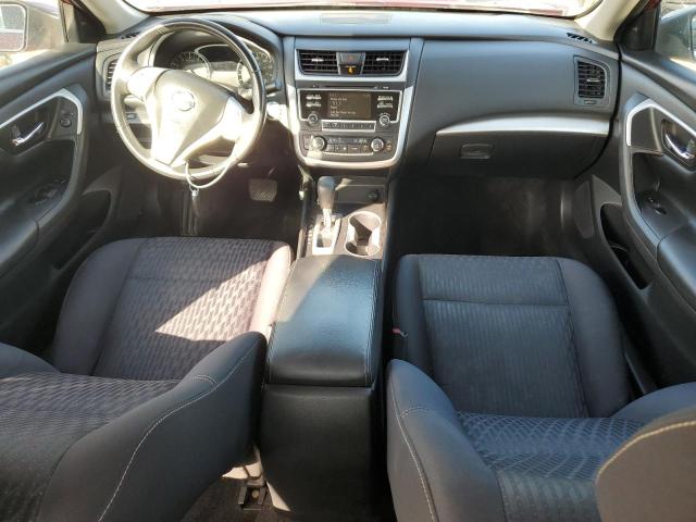  NISSAN ALTIMA 2017 Czerwony