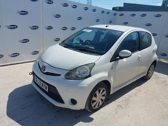 TOYOTA AYGO MOVE 2013