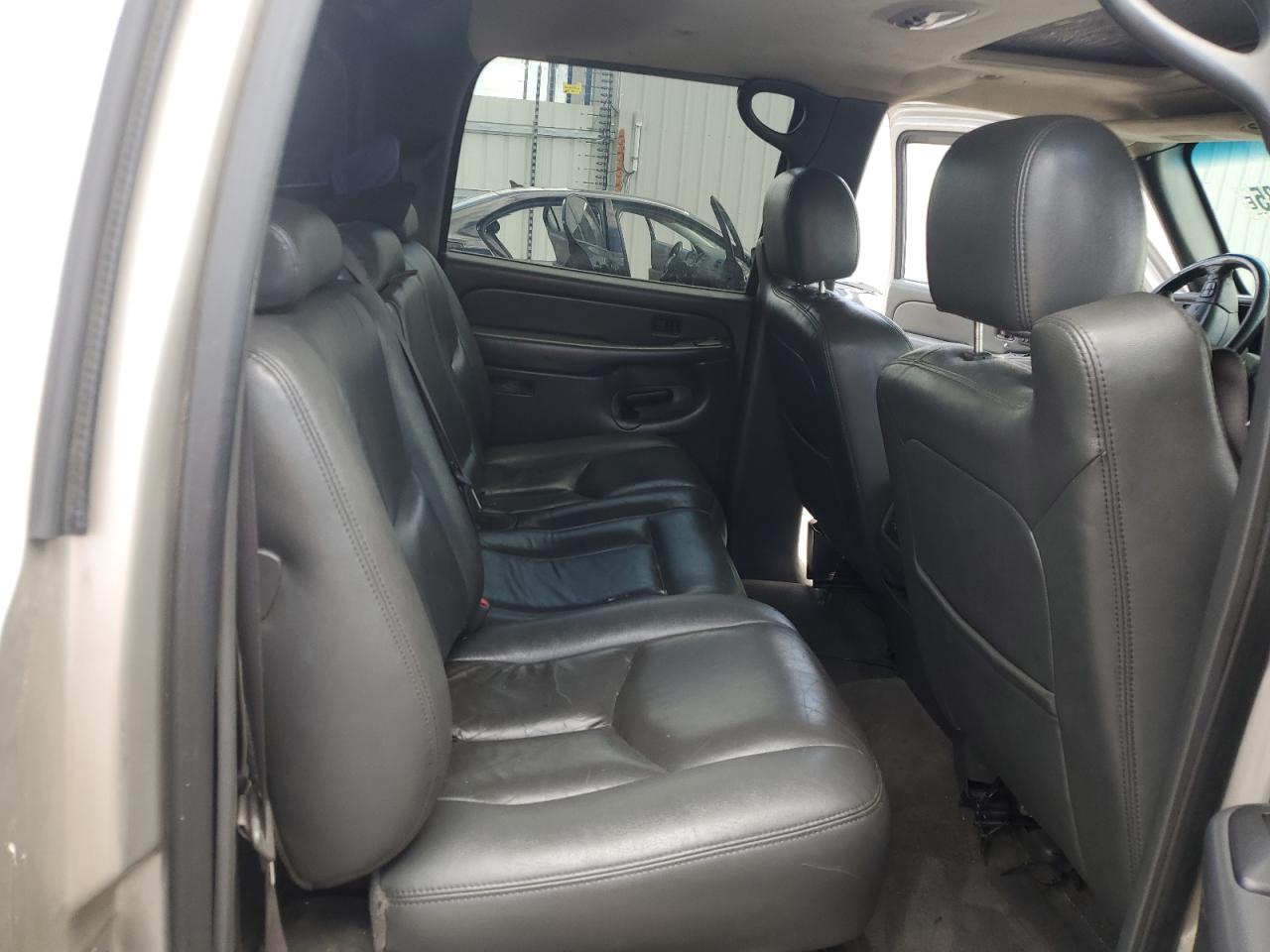 2004 Chevrolet Avalanche K1500 VIN: 3GNEK12TX4G158528 Lot: 61128485