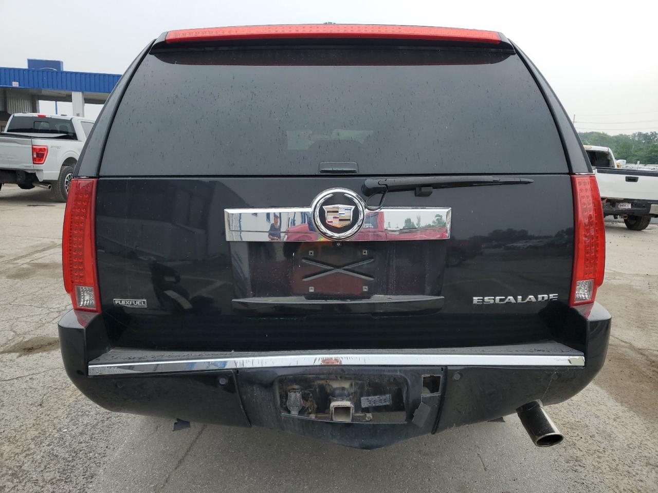 2011 Cadillac Escalade Esv Luxury VIN: 1GYS4HEF6BR195460 Lot: 61004875