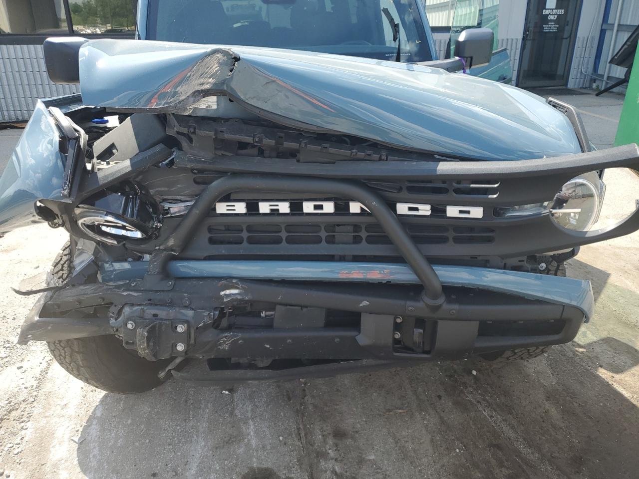 2022 Ford Bronco Base VIN: 1FMEE5DP6NLA96262 Lot: 62369335