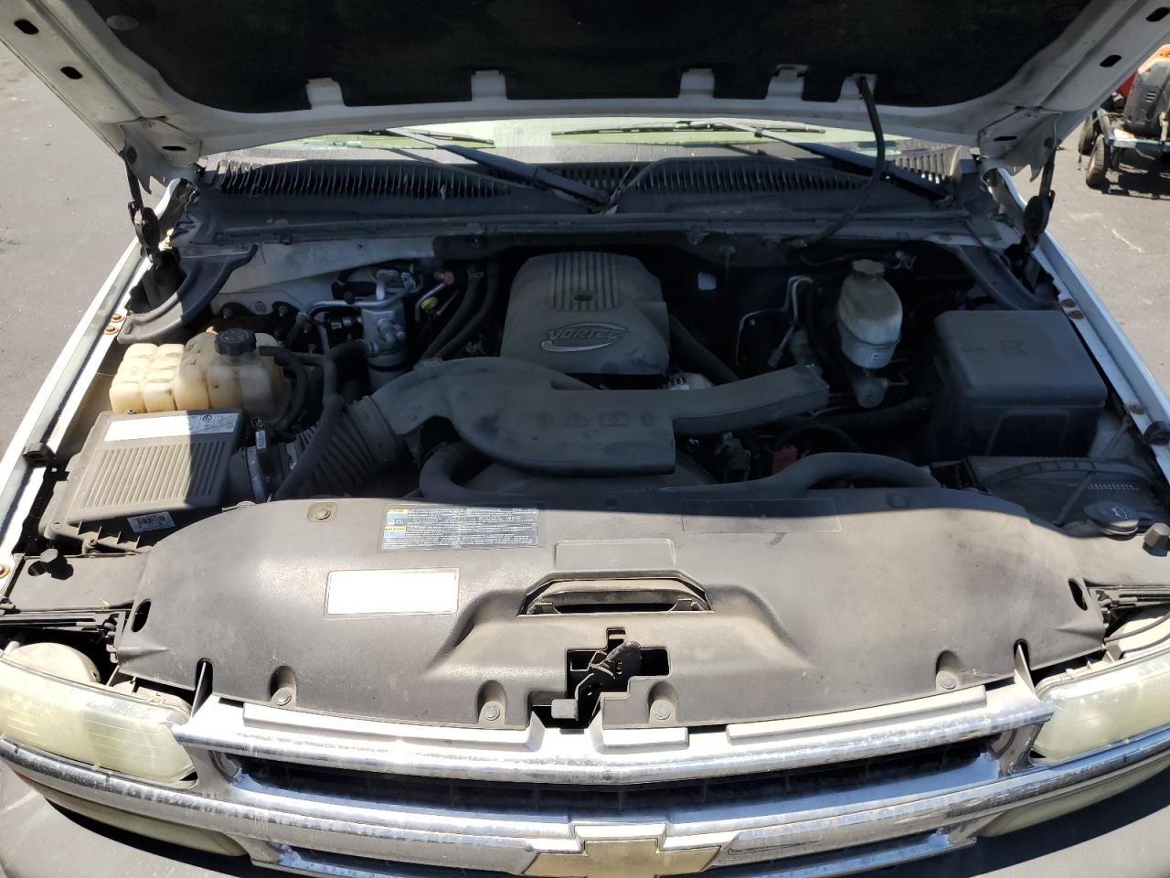 CHEVROLET TAHOE 2004 VIN 1GNEC13V84J274595 photo 12
