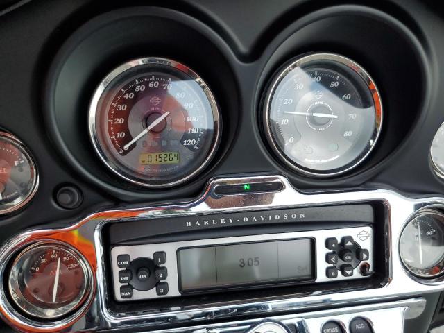undisplay HARLEY-DAVIDSON FLHTK ELEC 2012 Два тони