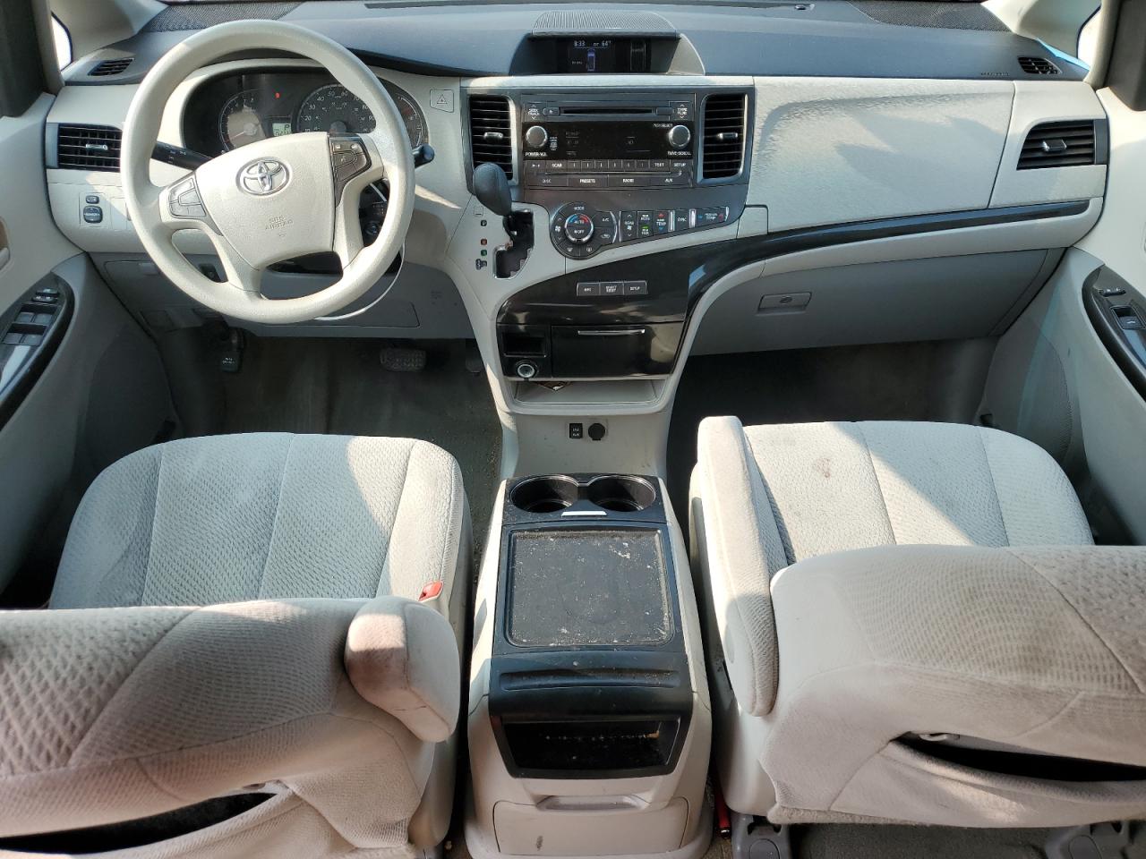 2014 Toyota Sienna Le VIN: 5TDKK3DC5ES453186 Lot: 58608075