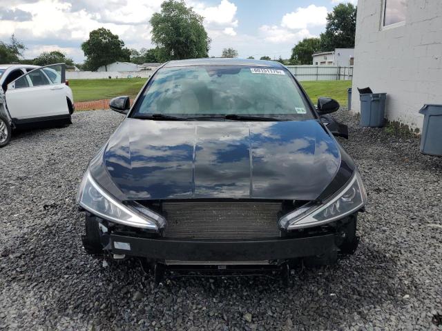  HYUNDAI ELANTRA 2020 Черный