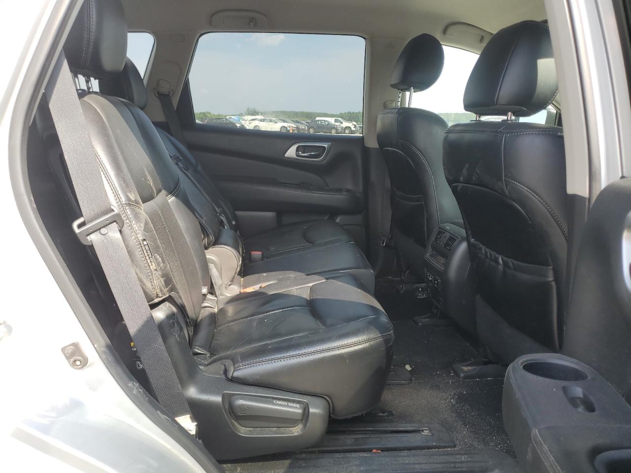 2019 Nissan Pathfinder S VIN: 5N1DR2MM7KC620633 Lot: 62408015