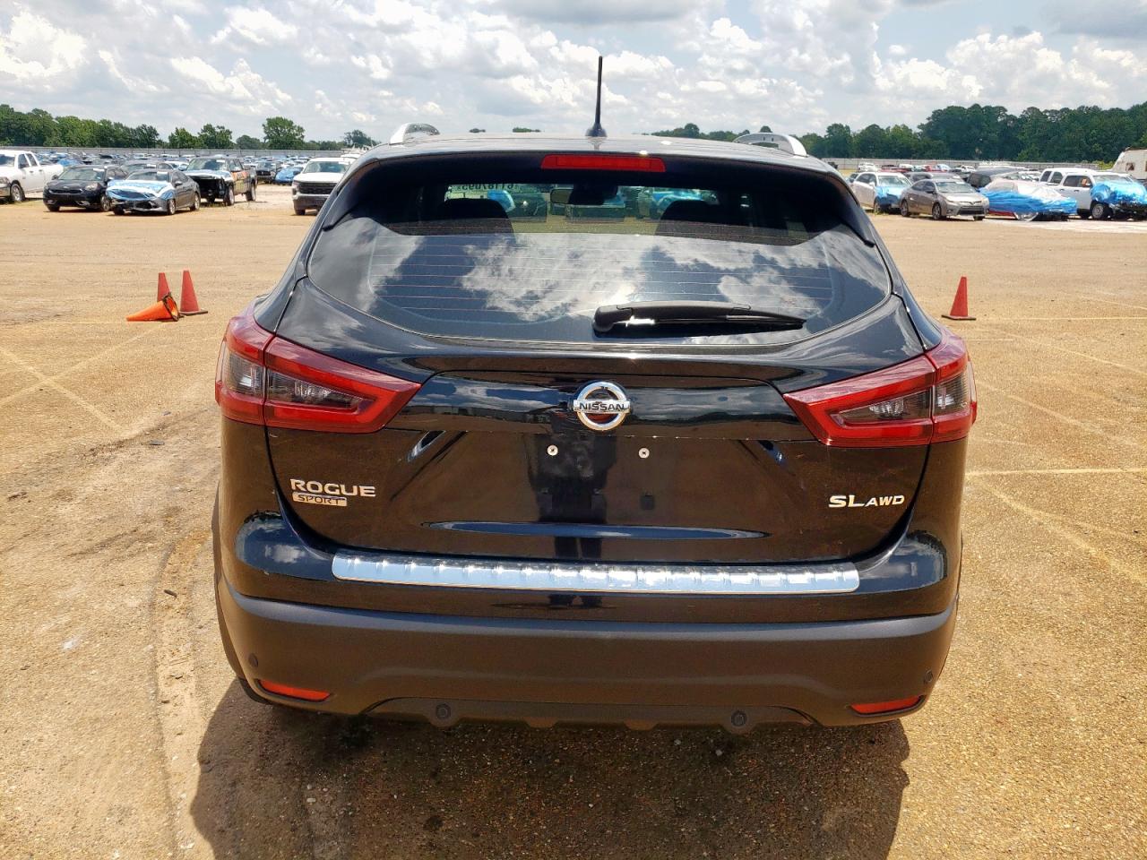 2022 Nissan Rogue Sport Sl VIN: JN1BJ1CW3NW488086 Lot: 61187095