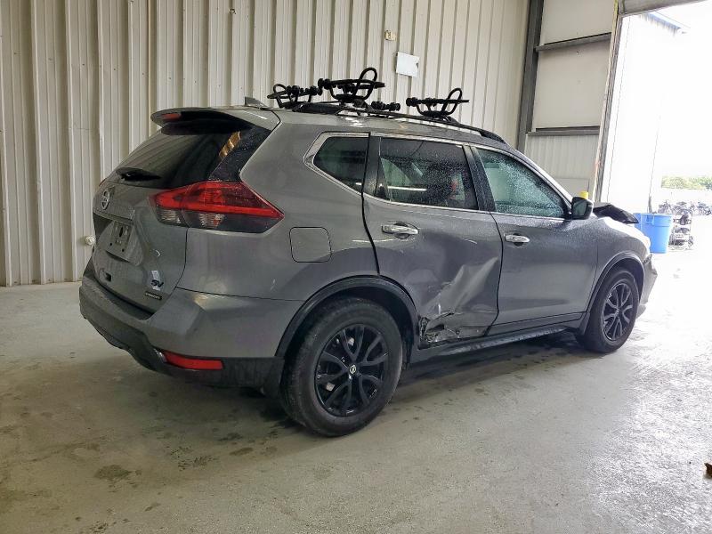  NISSAN ROGUE 2018 Szary