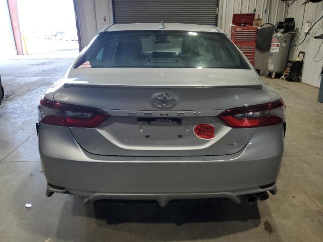  TOYOTA CAMRY 2021 Серебристый