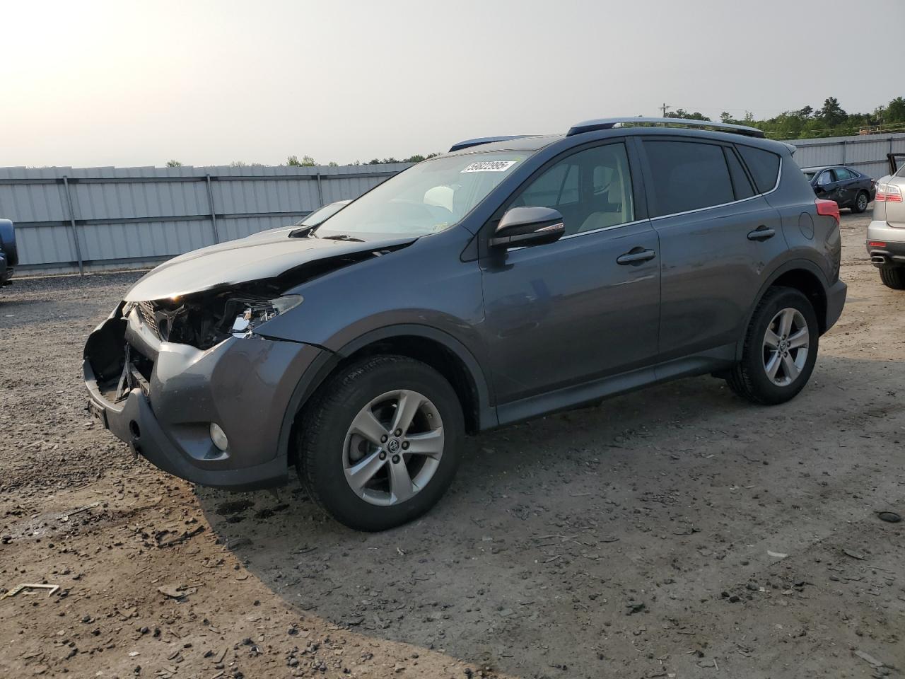 2015 Toyota Rav4 Xle იყიდება Fredericksburg-ში, VA - Front End
