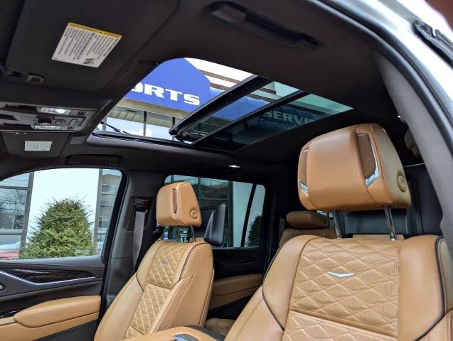  CADILLAC ESCALADE 2021 Biały