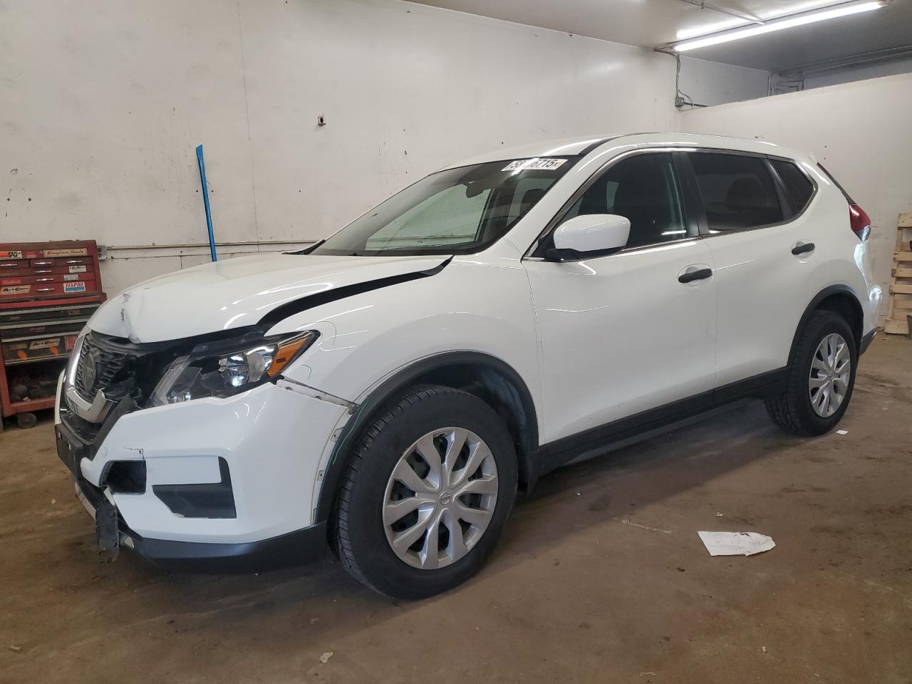2018 Nissan Rogue S на продаже в Ham Lake, MN - Front End