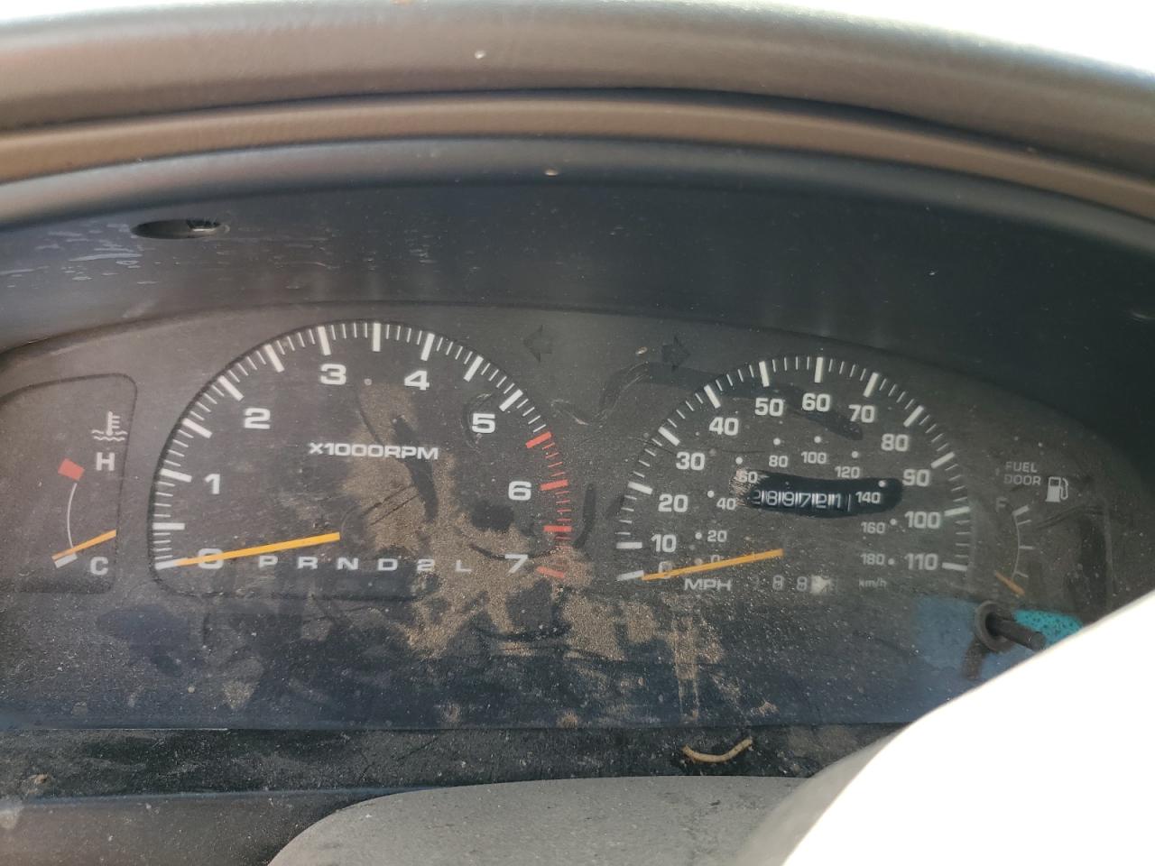 1998 Toyota 4Runner Limited VIN: JT3HN87R1W9010147 Lot: 62033045