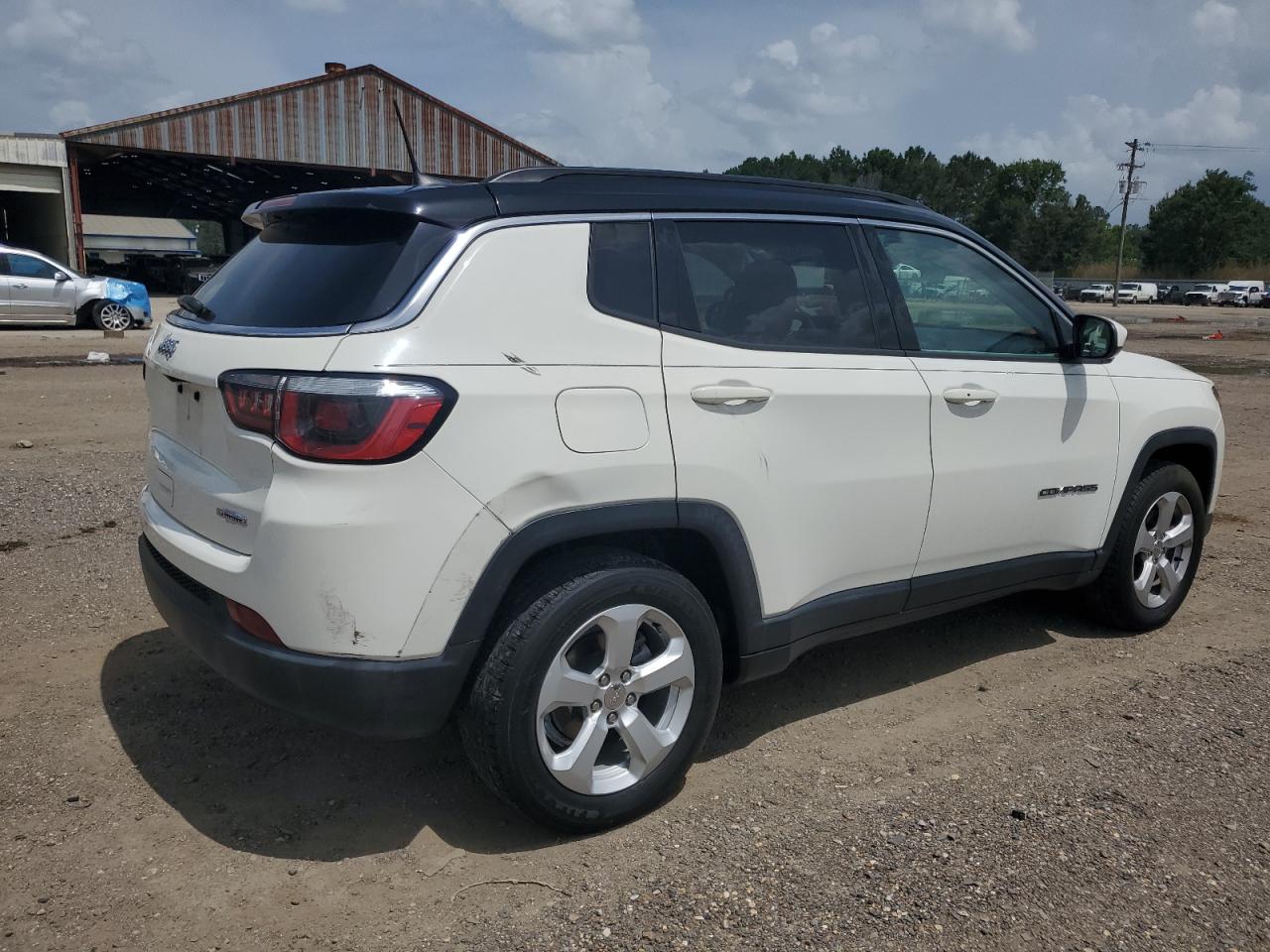 2018 Jeep Compass Latitude VIN: 3C4NJCBB3JT145069 Lot: 61859665