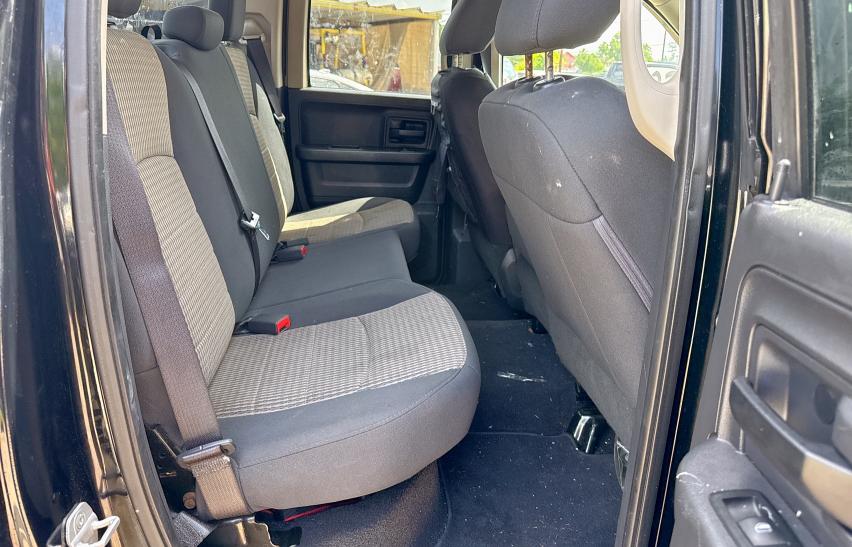 Pickups DODGE RAM 1500 2012 Black