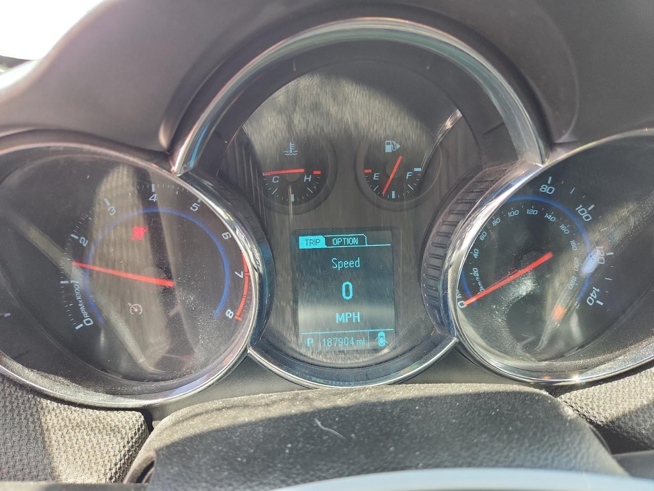 CHEVROLET CRUZE 2014 VIN 1G1PE5SB2E7383491 фото 9