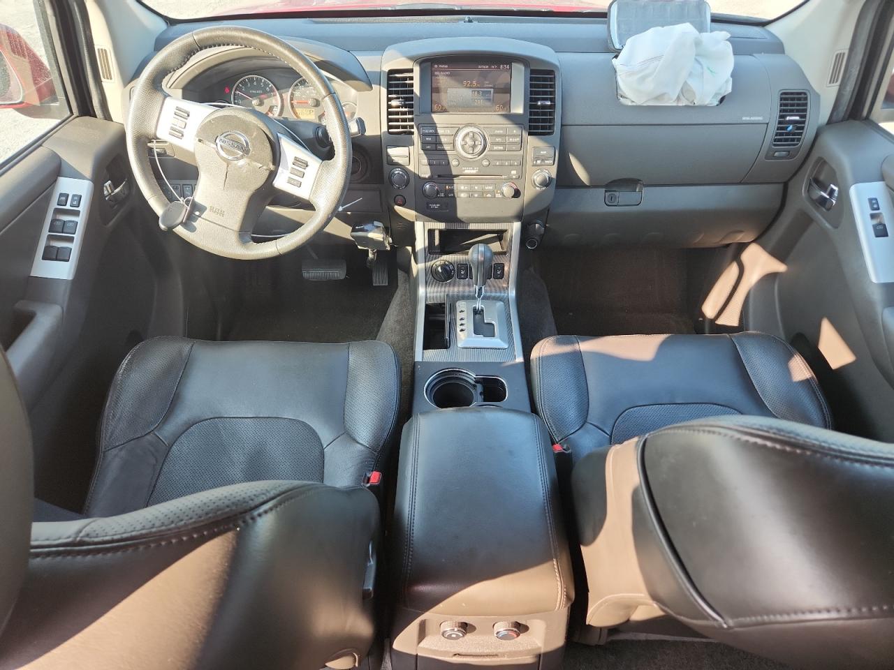 2011 Nissan Pathfinder S VIN: 5N1AR1NB0BC621875 Lot: 62272575