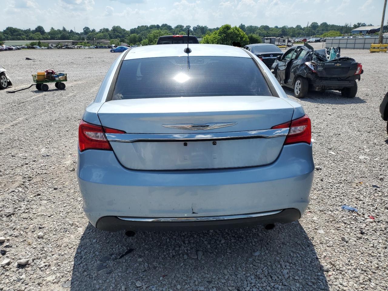 2013 Chrysler 200 Limited VIN: 1C3CCBCG4DN577197 Lot: 61673615