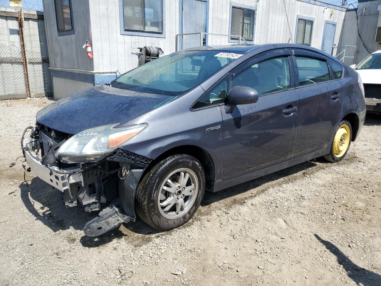 2010 Toyota Prius للبيع في Los Angeles، CA - Front End
