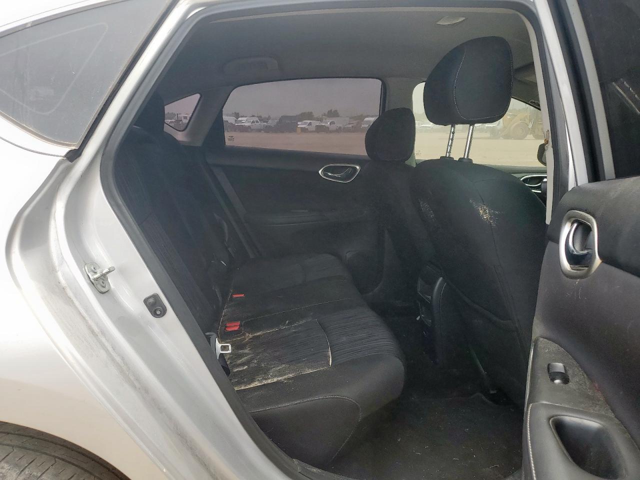 2019 Nissan Sentra S VIN: 3N1AB7AP6KY302777 Lot: 62991685