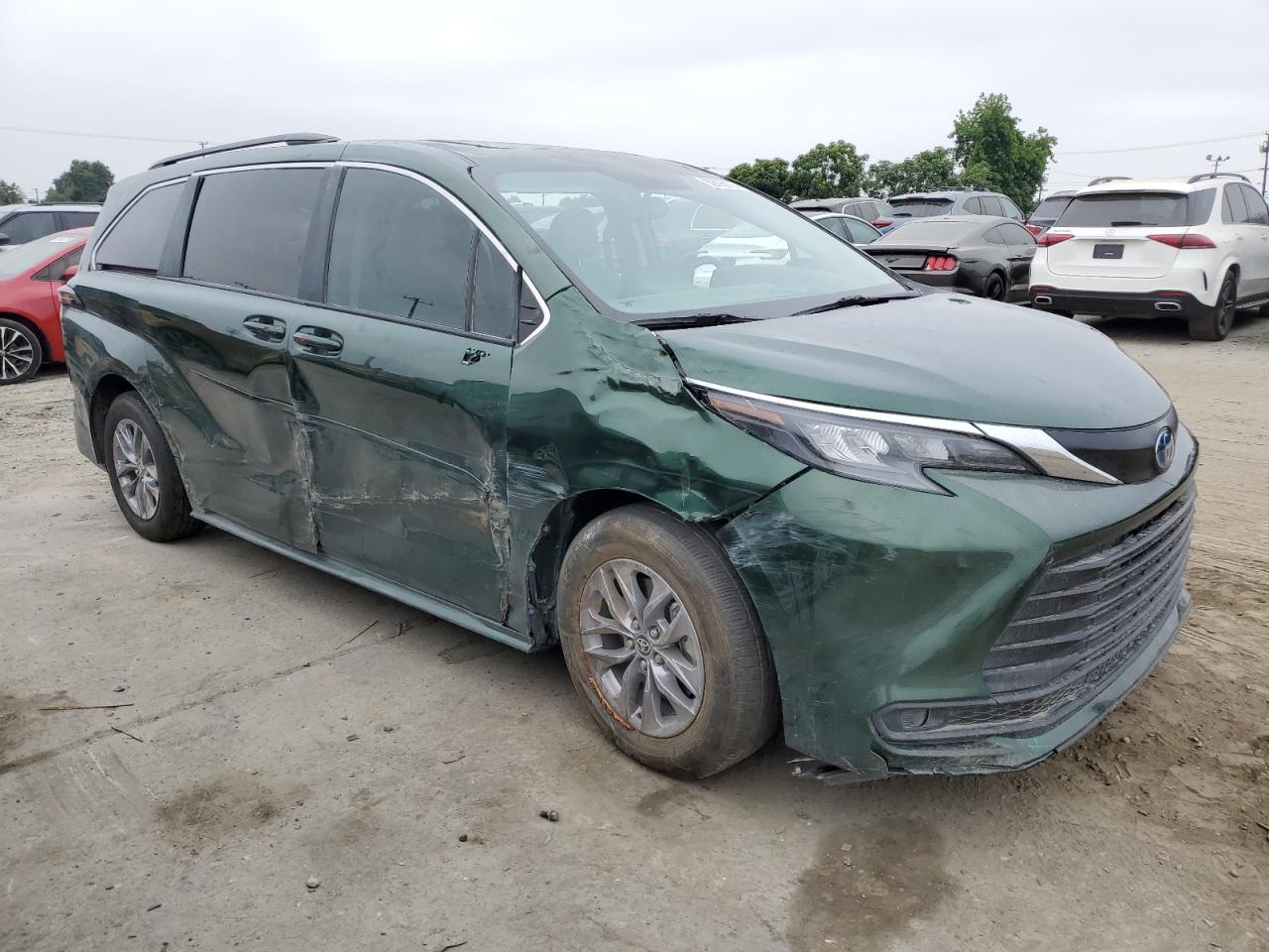 TOYOTA All Models 2024 VIN 5TDBRKEC7RS187146 фото 4