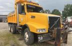 2003 Volvo Vhd na sprzedaż w Earlington, KY - Top/Roof