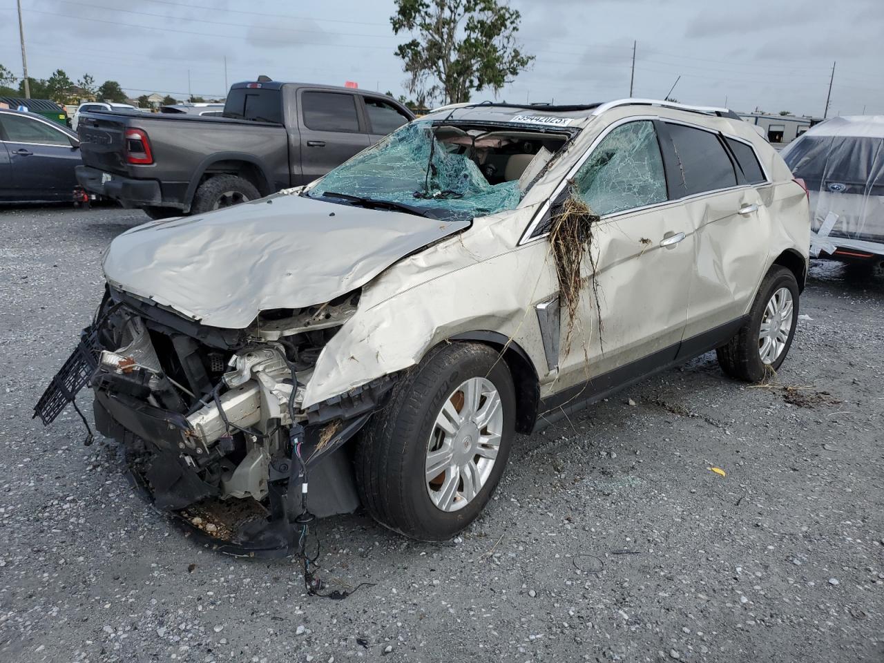 2014 Cadillac Srx Luxury Collection de vânzare în Riverview, FL - Rollover