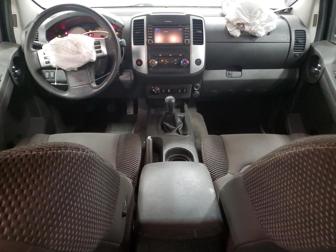 2015 Nissan Xterra X VIN: 5N1AN0NW2FN656971 Lot: 60739835