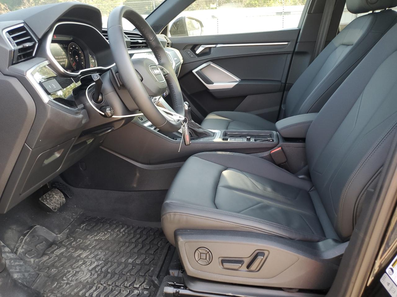 2024 Audi Q3 Premium Plus S Line 45 VIN: WA1EECF37R1174868 Lot: 61827255