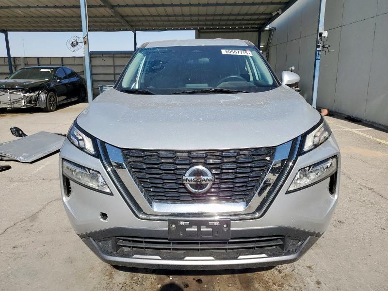  NISSAN ROGUE 2021 Серебристый