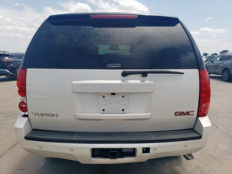  GMC YUKON 2013 White