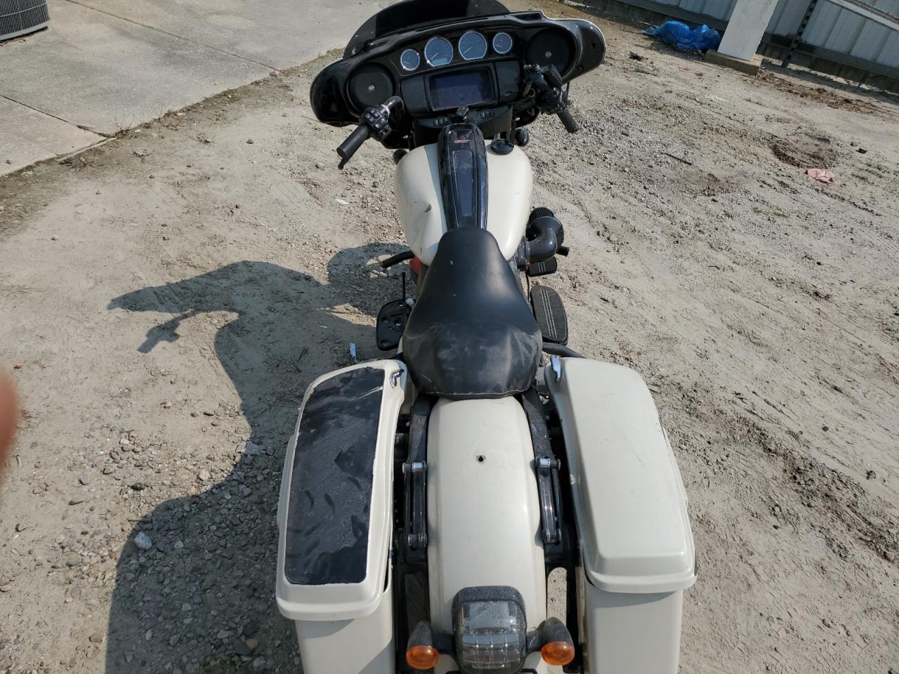 2023 Harley-Davidson Flhxst VIN: 1HD1ABL19PB658592 Lot: 57425085