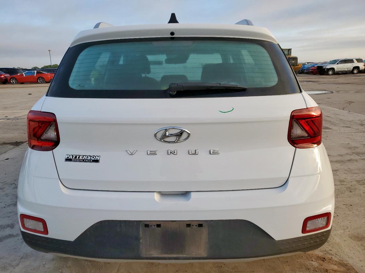 2021 Hyundai Venue Sel VIN: KMHRC8A39MU077711 Lot: 62075505