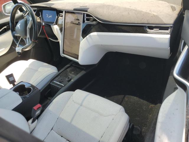 Parquets TESLA MODEL X 2016 White