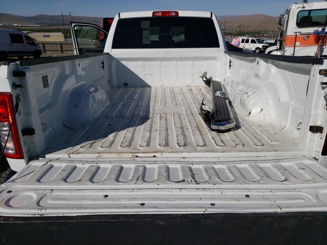 2022 Ram 3500 Big Horn/Lone Star VIN: 3C63R3HL4NG260186 Lot: 62409235