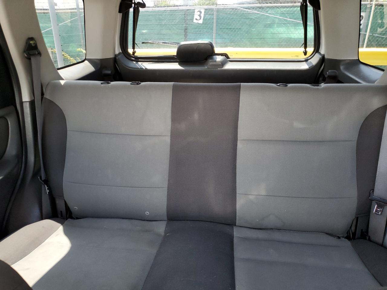 2004 Ford Escape Xls VIN: 1FMCU92114DA15564 Lot: 59358015