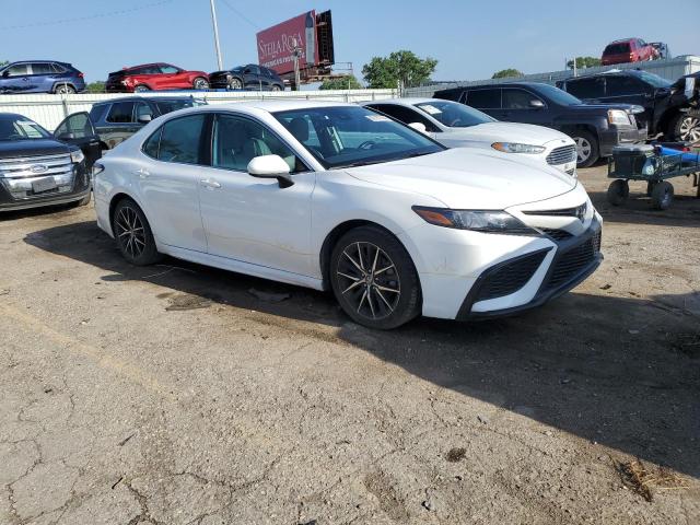  TOYOTA CAMRY 2021 Белы