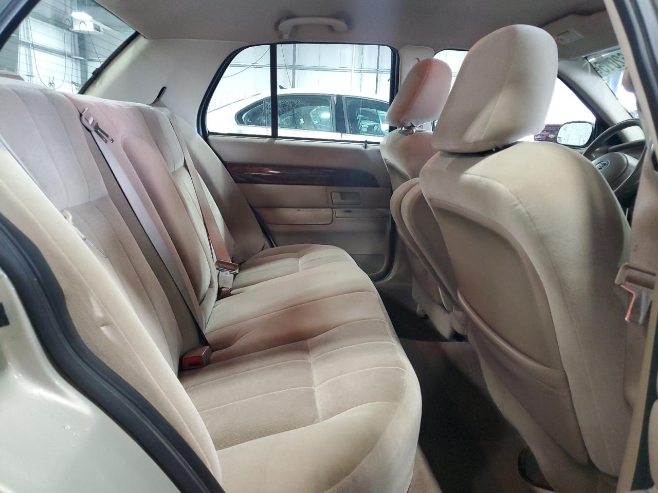 2004 Mercury Grand Marquis Gs VIN: 2MEFM74W34X681685 Lot: 62662015