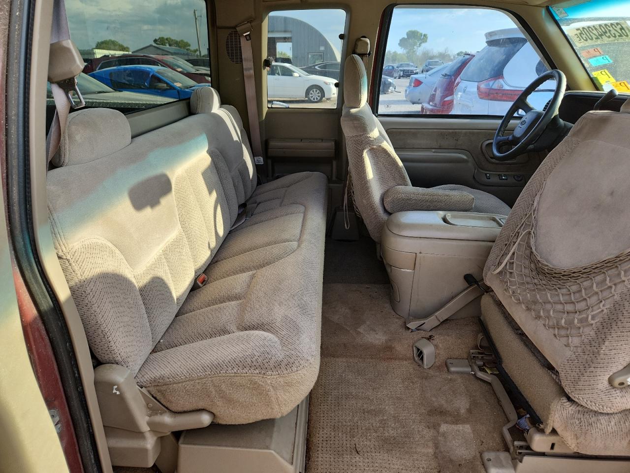 1998 Chevrolet Gmt-400 C1500 VIN: 2GCEC19RXW1149341 Lot: 62394205