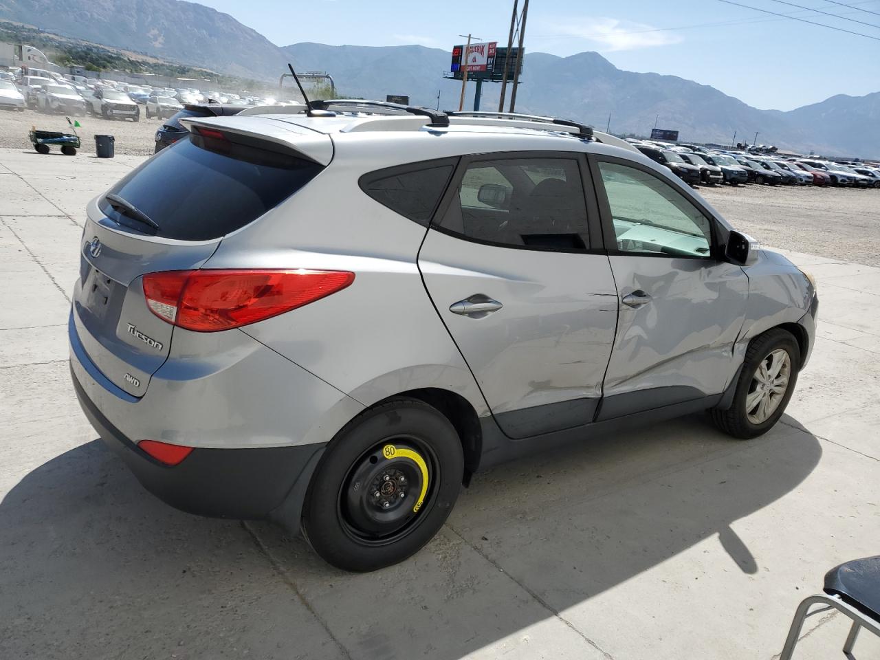 HYUNDAI TUCSON 2012 VIN KM8JUCACXCU542525 фото 3