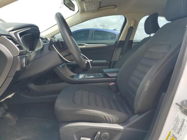  FORD FUSION 2017 Biały
