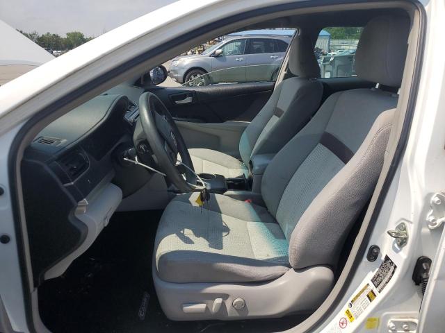 Sedans TOYOTA CAMRY 2014 White