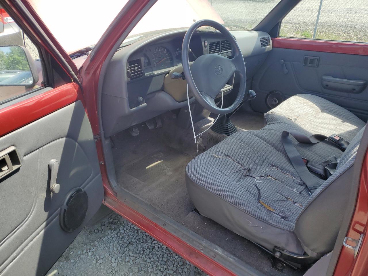 1992 Toyota Pickup 1/2 Ton Short Wheelbase Stb VIN: 4TARN81A2NZ019534 Lot: 60845135