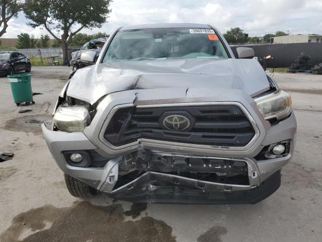  TOYOTA TACOMA 2019 Srebrny