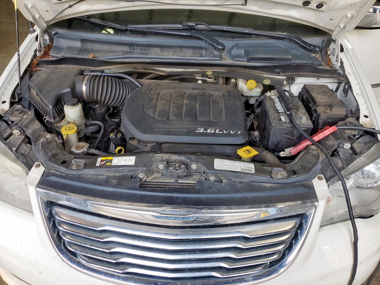 2013 Chrysler Town & Country Touring L VIN: 2C4RC1CGXDR566238 Lot: 61434815