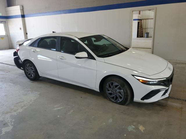  HYUNDAI ELANTRA 2024 Biały